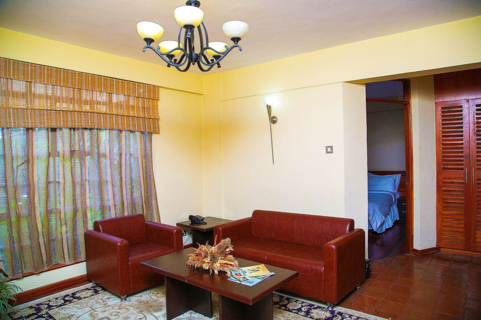 Batians Apartment Hotel Nairobi Kültér fotó