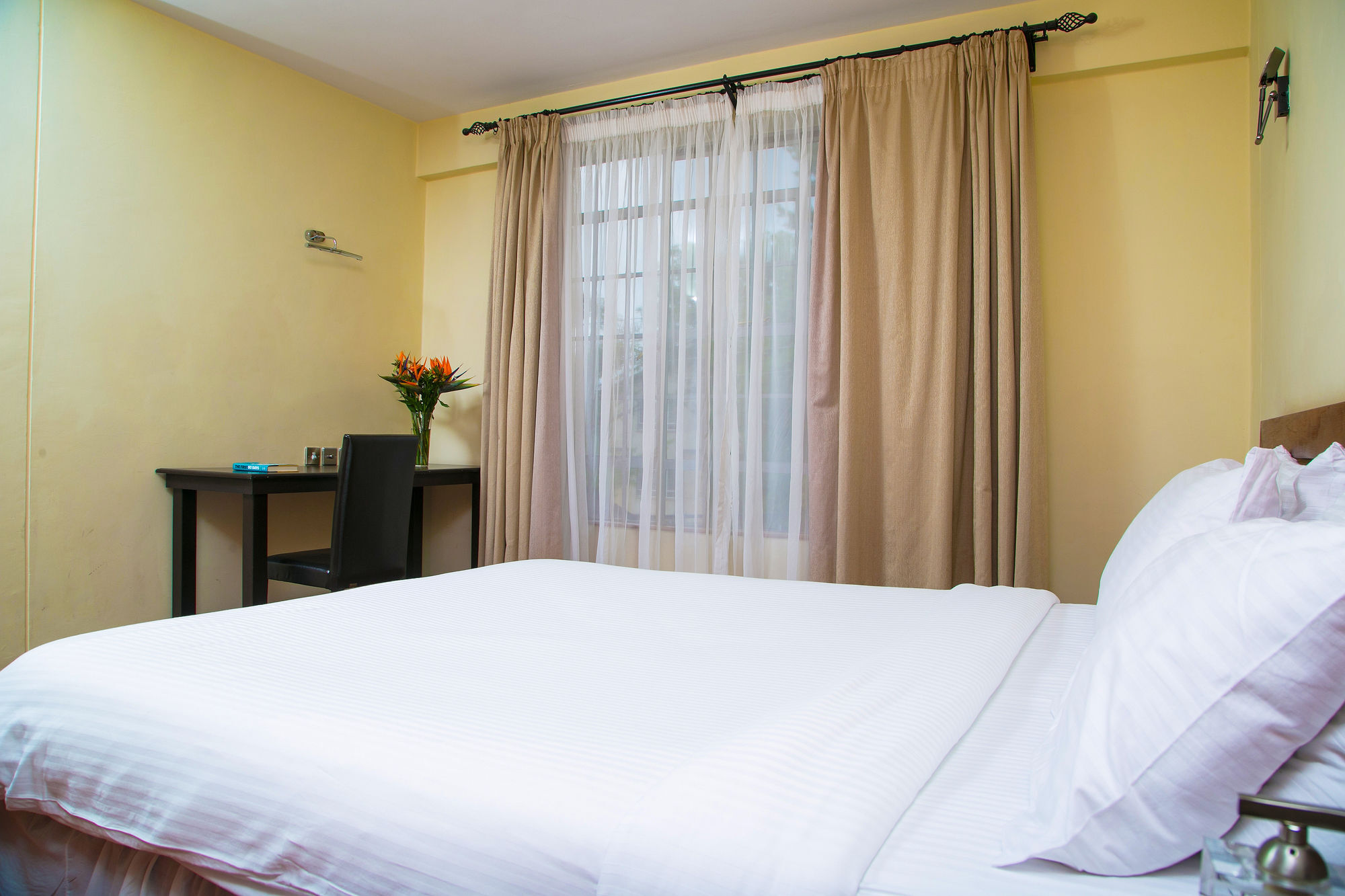 Batians Apartment Hotel Nairobi Kültér fotó